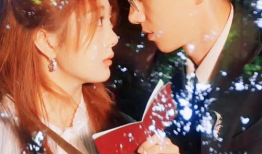 精品国产情侣在线,在线演绎浪漫时光